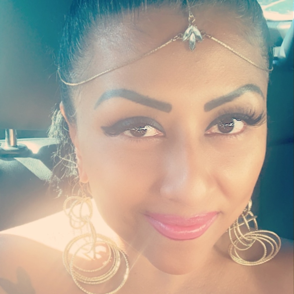 Meet your Posher, Norma